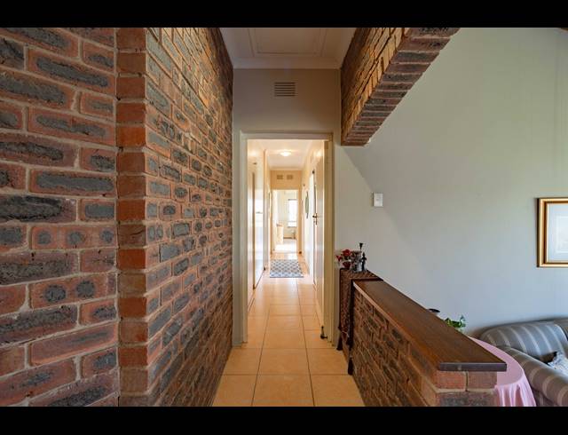 3 BEDROOM SECTIONAL TITLE FOR SALE IN WESTVILLE